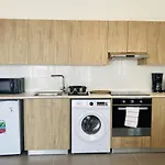 Silver Line 1-bedroom In 公寓 *